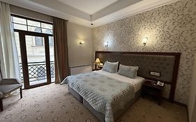 Capitol Hotel